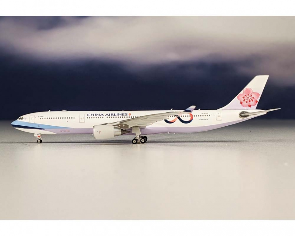 China Airlines A330-300 60th Anniveary B-18317 1:400 Scale 