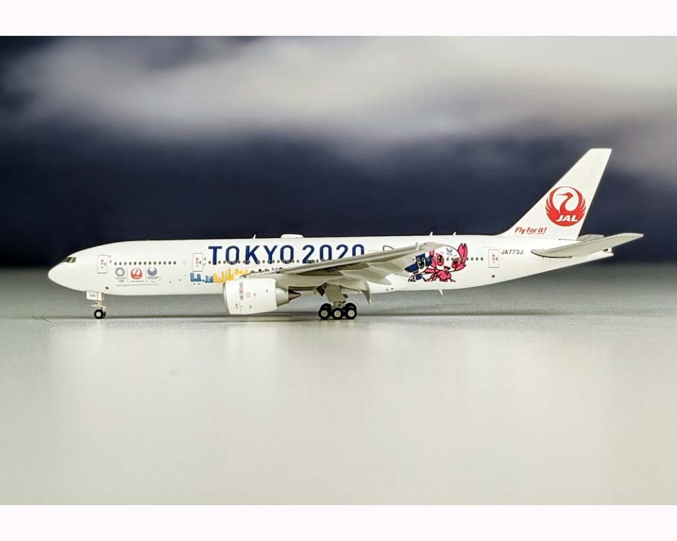 www.JetCollector.com: JC WINGS JAL B777-200ER TOKYO 2020, FLAPS 