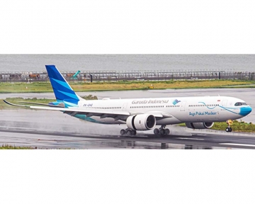 Garuda Ayo Pakai Masker A330-900neo w/Stand PK-GHG 1:200 Scale JC Wings LH2GIA260