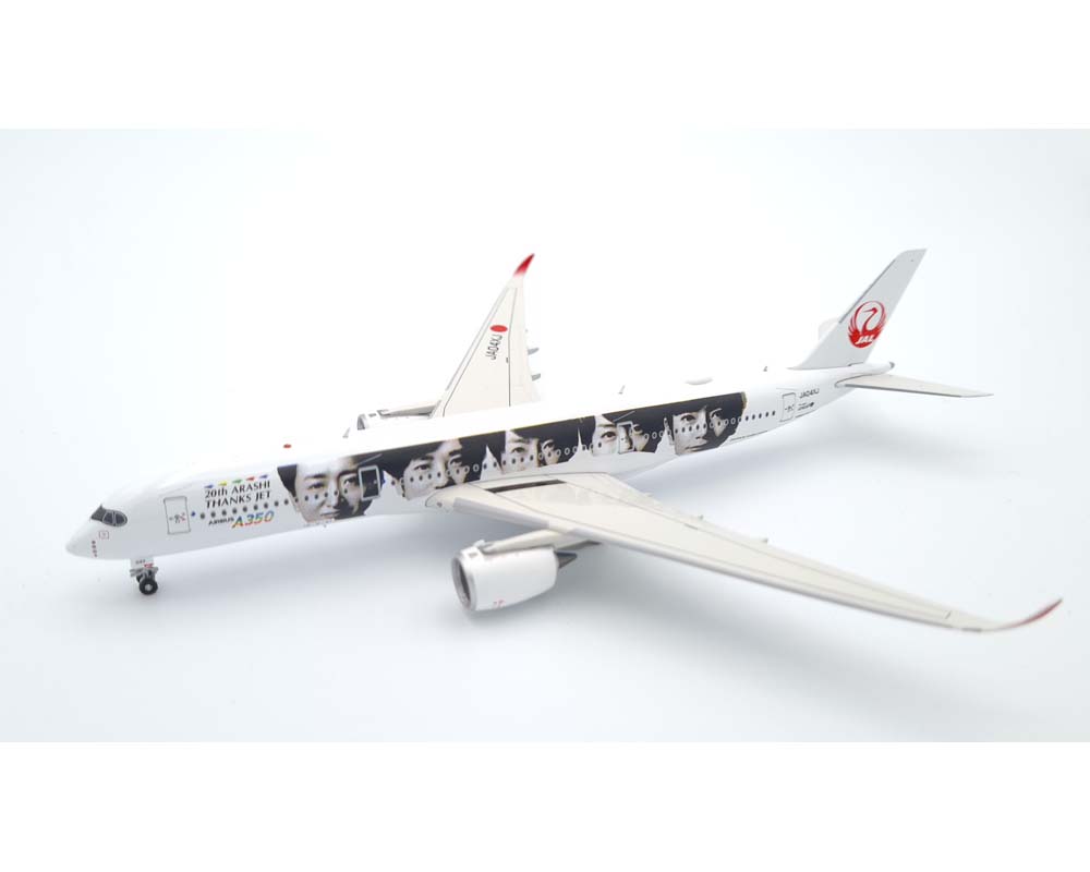 JAL AIRBUS A350-900 1:400 Scale AVIATION400 AV4068