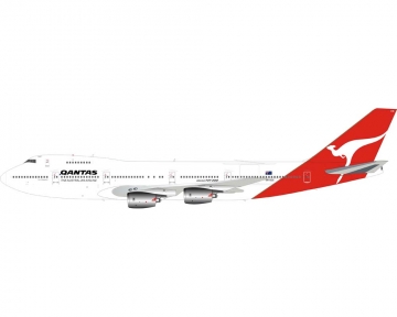 Qantas B747-200 w/stand VH-ECC 1:200 Scale Inflight IF742QF0522