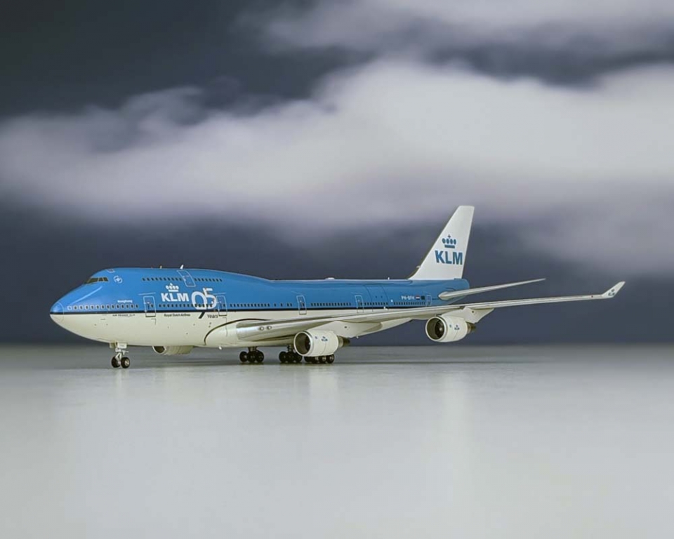 www.JetCollector.com: KLM 95th Anniversary B747-406M City Of Hong