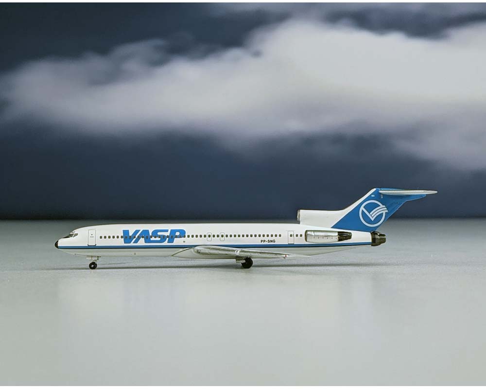 www.JetCollector.com: VASP Boeing B727-200 PP-SNG 1:400 Scale ...