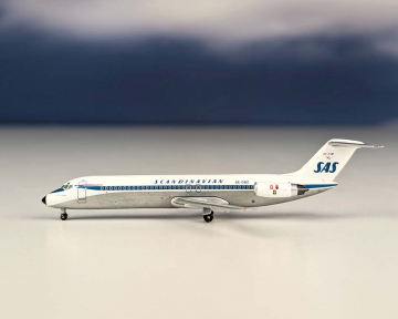 SAS DC-9-32 SE-DBZ 1:400 Scale Aeroclassics AC411148