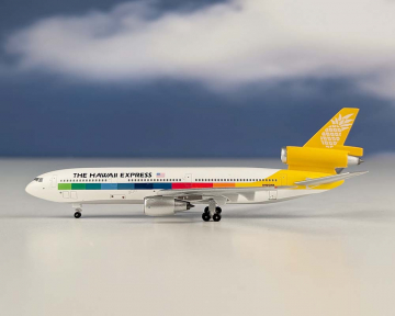 www.JetCollector.com: Sun Country DC-10-10 N572SC 1:400 Scale