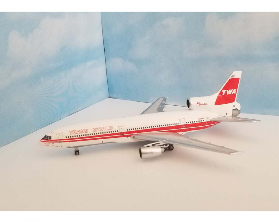  TWA L1011 Tristar N31030 1:400 Scale Bluebox BBX41634