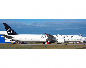 Eva Air B787-10 "Star Alliance", Flaps B-17812 1:400 Scale JC Wings JC4EVA0136A