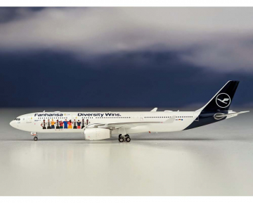 Lufthansa "Diversity Fanhansa" A330-300 D-AIKQ 1:400 Scale Phoenix PH04498