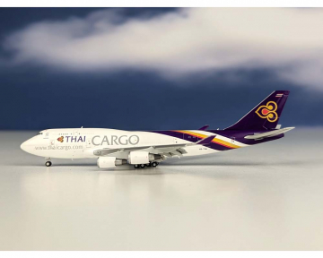 Thai Cargo B747-400(BCF) flaps down HS-TGH 1:400 Scale JC Wings JC4THA0016A