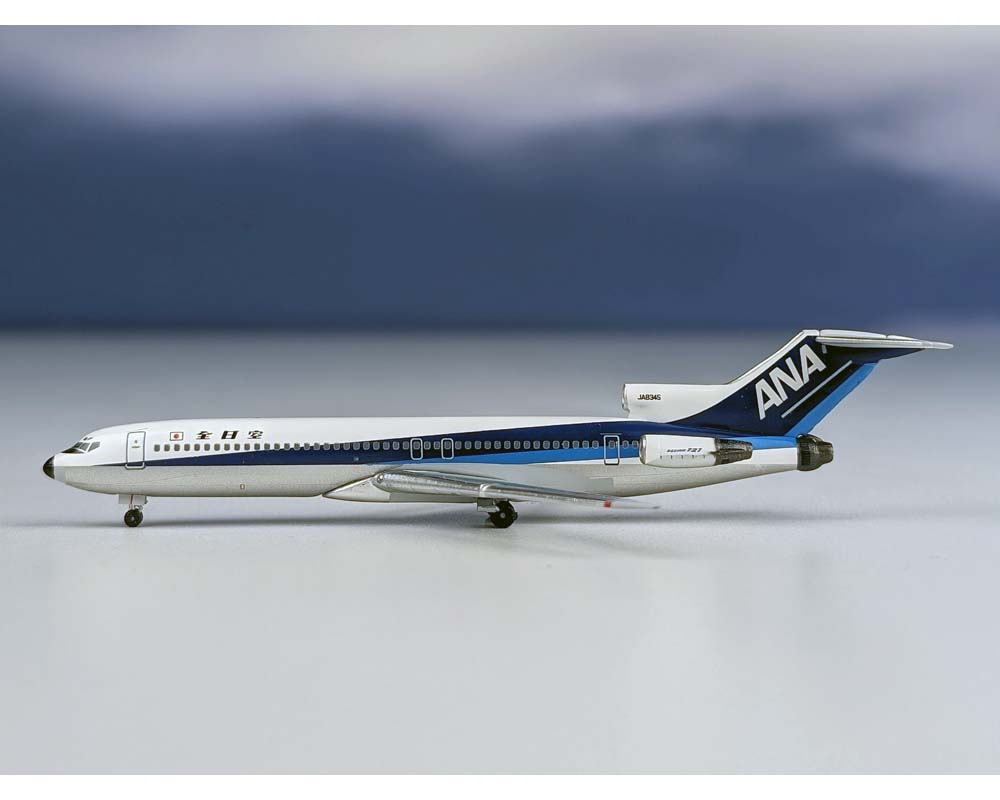 Ana - All Nippon B727-200 JA8345 1:400 Scale Aeroclassics AC411227