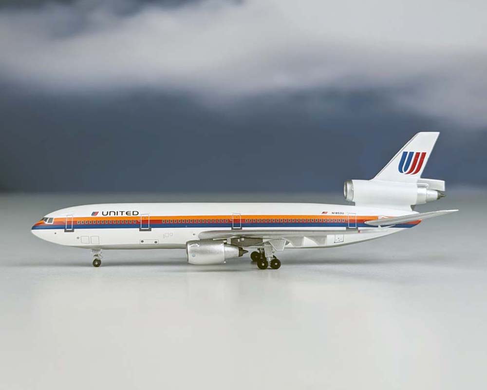 United Airlines DC-10-30 N1853U 1:400 Scale Aeroclassics AC411238