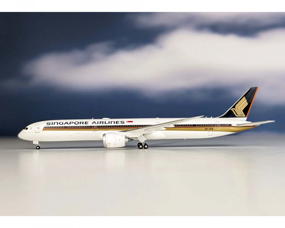 Singapore Airlines B787-10 9V-SCM 1:200 - www.JetCollector.com