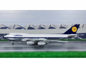 Lufthansa B747-200 D-ABZD 1:400 Scale Phoenix PH04549