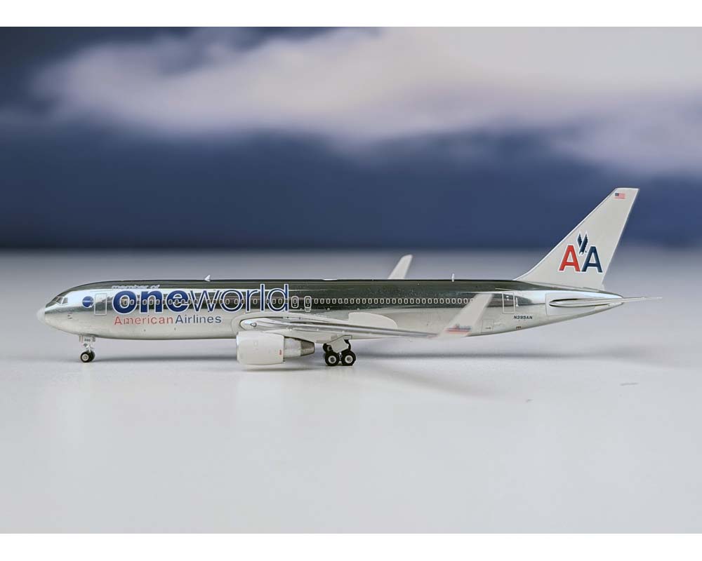 American Airlines One World, Polished B767-300ER N395AN 1:400 