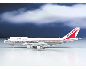 www.JetCollector.com: KOREAN AIR (OLD C/S) 747-200 (HL7458)