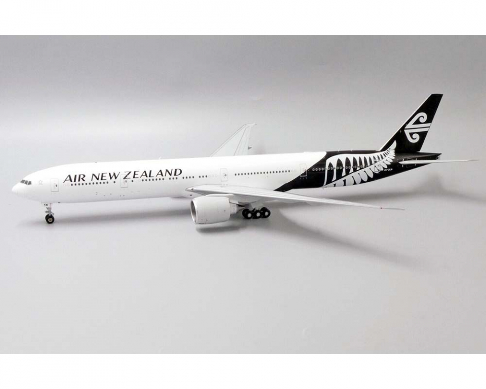 Air New Zealand B777-300ER ZK-OKM 1:200 Scale JC Wings JC2ANZ304