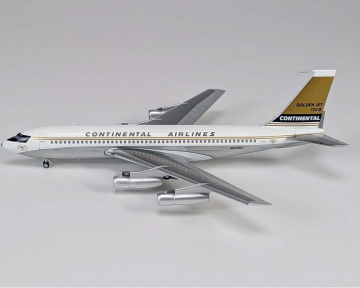 Continental Airlines B720 N57203 1:200 Scale Aeroclassics AC211330