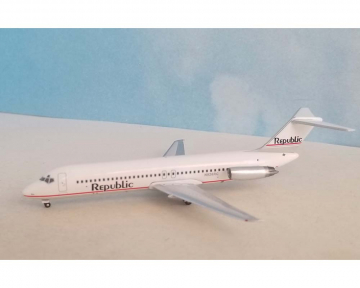 www.JetCollector.com: Continental Airlines DC-9-32 N531TX 1:400 