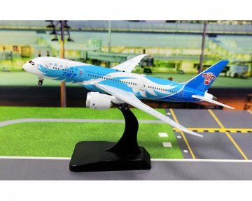 China Southern B787-9 B-2726 detachable gear, w/stand 1:400 Scale Aviation400 AV4238