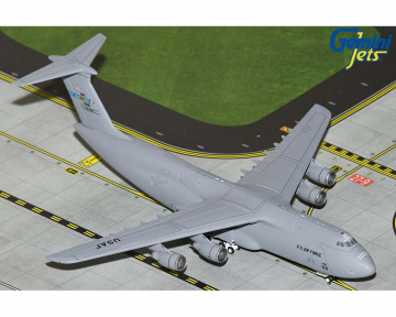 USAF C-5M Super Galaxy Dover AFB 84 0061 1:400 Scale Geminimacs GMUSA144