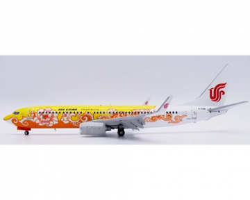 Air China B737-800 "Yellow Peony", Flaps, w/stand B-5198 1:200 Scale JC Wings LH2361A
