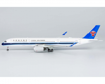 China Southern A350-900 B-30EA 1:400 Scale NG24013