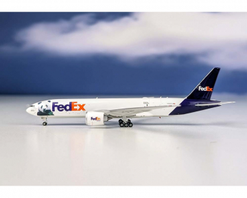 Fedex Panda Flight B777F N886FD 1:400 Scale Phoenix PH04574