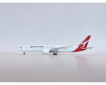 Qantas B787-9 VH-ZNN 1:400 Scale Phoenix PH04620