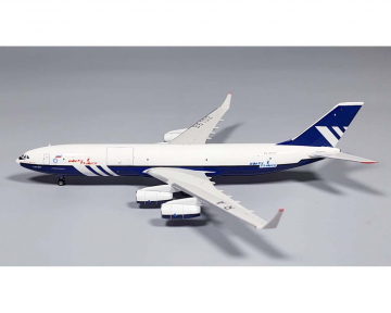 Polet Flight IL-96-400T RA-96102 1:400 Scale Phoenix PH11914