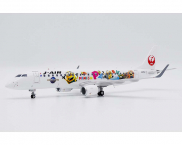 J-Air ERJ-190STD "Minion Park", w/stand JA252J 1:200 Scale JC Wings SA2010