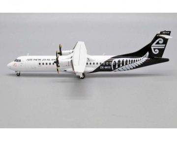 Air New Zealand ATR72-600 w/stand ZK-MVX 1:200 Scale JC Wings XX20072