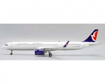 Air Macau A321neo w/stand B-MBT 1:200 Scale JC Wings XX20135