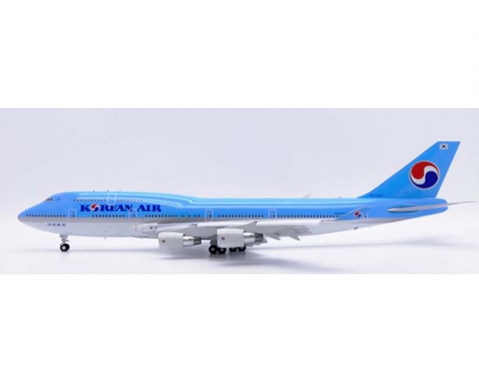 www.JetCollector.com: Korean Air B747-400 Last Flight, w/stand 