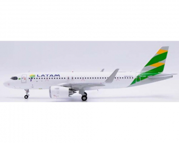 Latam A320neo "Brazil Flag", w/stand PR-XBG 1:200 Scale JC Wings XX20450