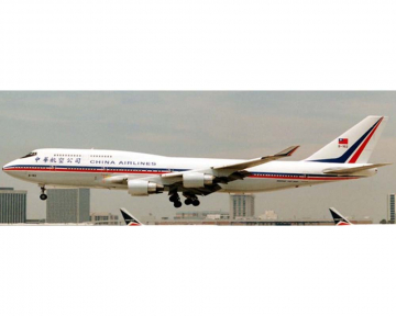 China Airlines B747-400 o/c, flaps, w/stand B-162 1:200 Scale JC Wings XX20533A