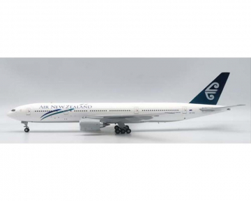 Air New Zealand B777-200ER w/stand ZK-OKE 1:200 Scale JC Wings XX2149