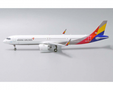 Asiana A321neo w/stand HL8371 1:200 Scale JC Wings XX2325