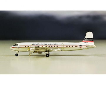 Continental Airlines DC-6 N90960 1:400 Scale Aeroclassics  AC419476