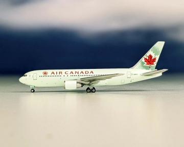 Air Canada B767-200 C-GDSY 1:400 Scale Aeroclassics AC419649