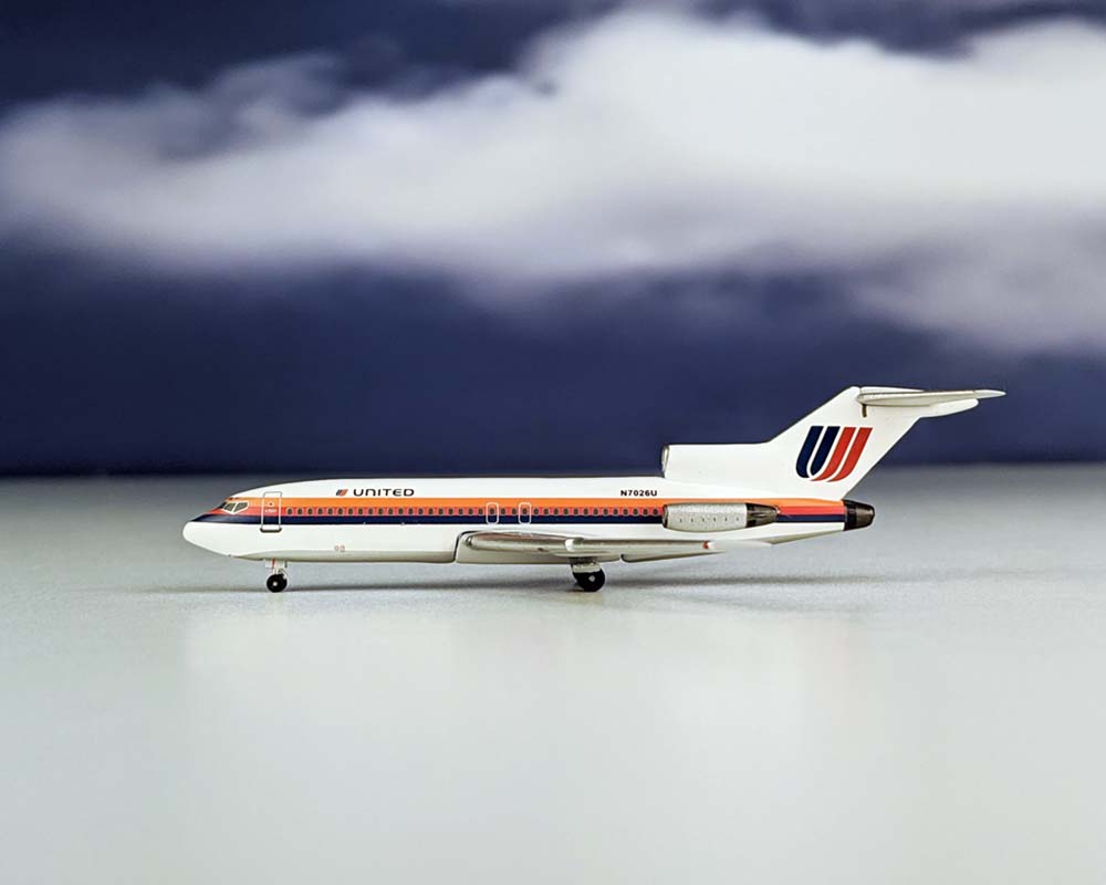 United Airlines B727-100 N7026U 1:400 Scale Aerlcoassics AC419764