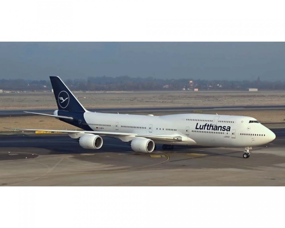 www.JetCollector.com: GEMINIJETS LUFTHANSA B747-8i D-ABYA NEW