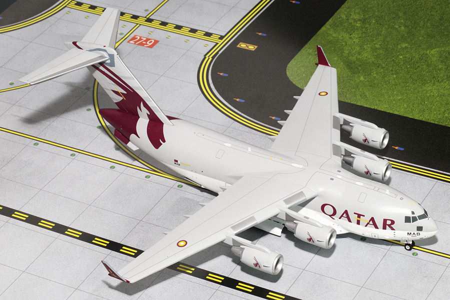 www.JetCollector.com: QATAR BOEING C-17 (MAB)