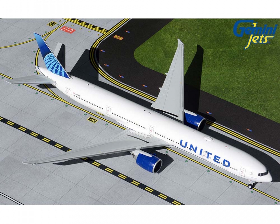 united airlines 777 300er