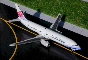 China Airlines B737-800 B-18608 1:400 GeminiJets GJCAL124