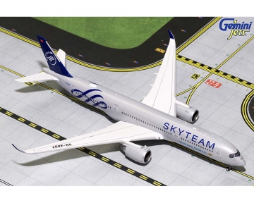 www.JetCollector.com: Air China A350-900 2018 LIVERY B-1086 1:400 