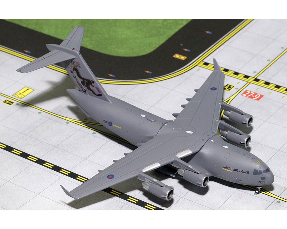 GEMINMACS RAF Boeing C-17 99 SQDN Years ZZ176 1:400 Scale GMRAF071