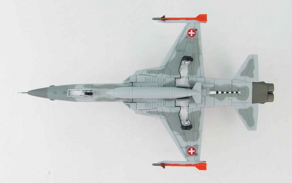 お気に入り】 【ホビーマスター】HA3306 F-5E Force Air Swiss TigerⅡ