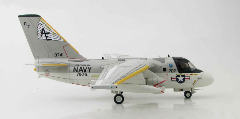  USN S-3A Viking VS-28 Hukkers, AE707, USS Forrestal  Diecast Model 1:72 Scale