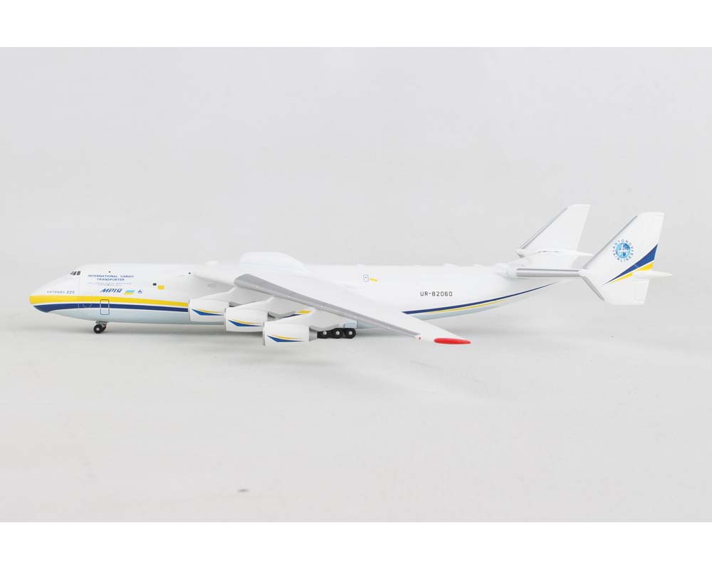 Antonov AN-225 Mriya UR-82060 Herpa 1:400 Scale HE562287