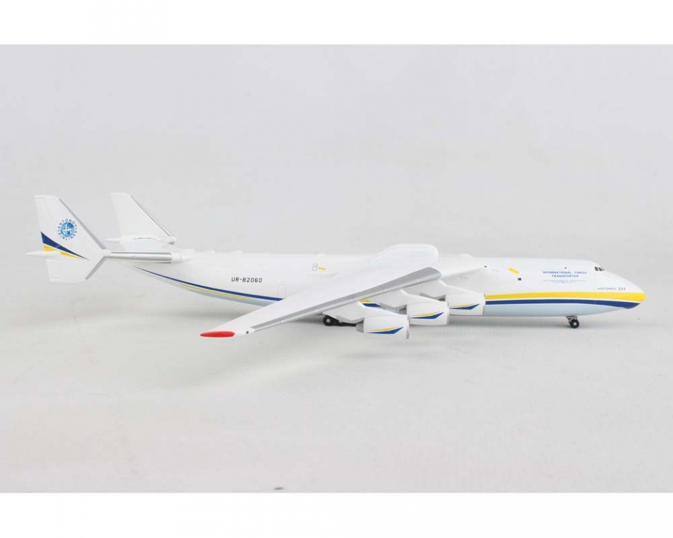 HOT最新作☆激レア☆アントノフ航空 ムリーヤ AN-225 1/400 飛行機 模型　ウクライナ世界最大の航空機 民間航空機